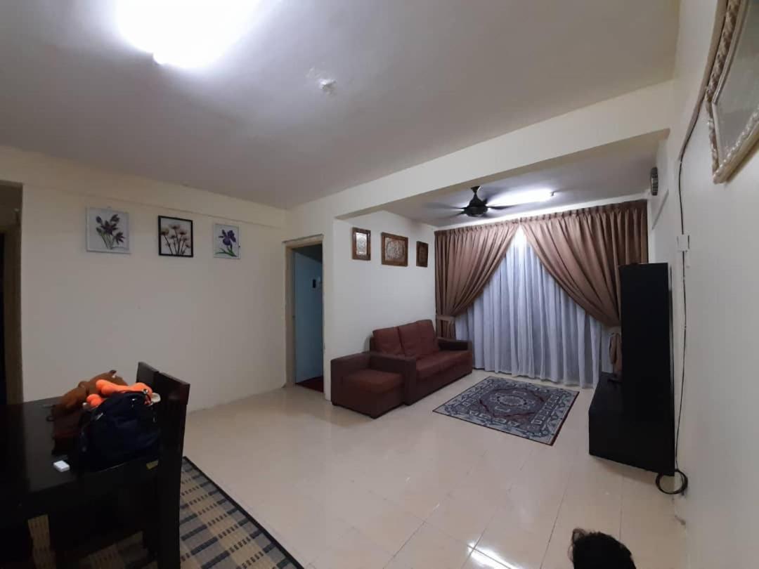 Dhuha Homestay @ Seri Alam Masai , Johor Екстер'єр фото
